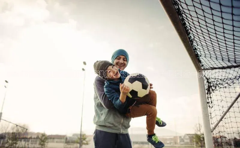 vsport体育官网一径科技《足球运动员视频拍摄技巧详解，相机设置与拍摄要点一网打尽！》