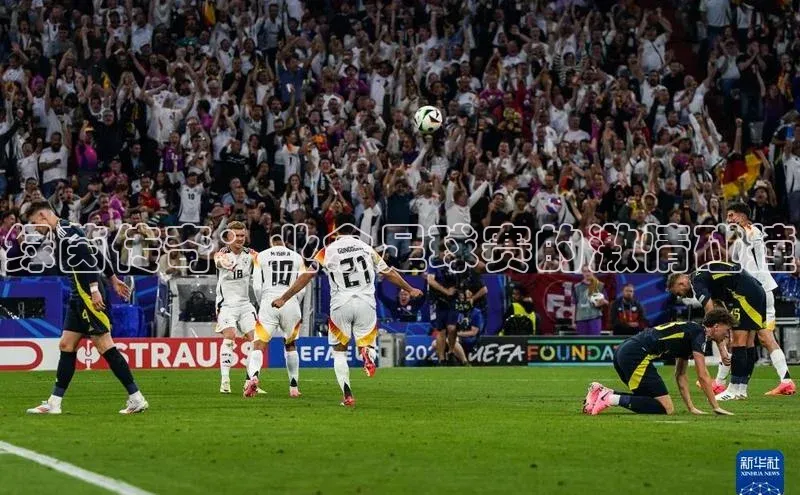 绿茵传奇：业余足球赛的激情碰撞